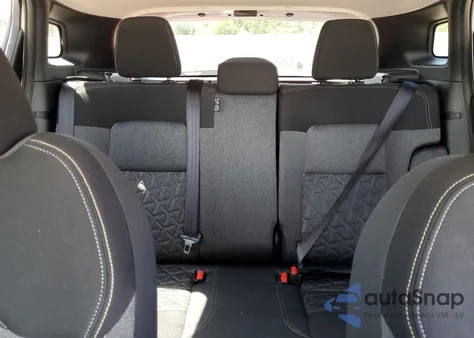 2025 Nissan Kicks Sv z USA, uszkodzony, nr VIN 3N8AP6CB7SL362482